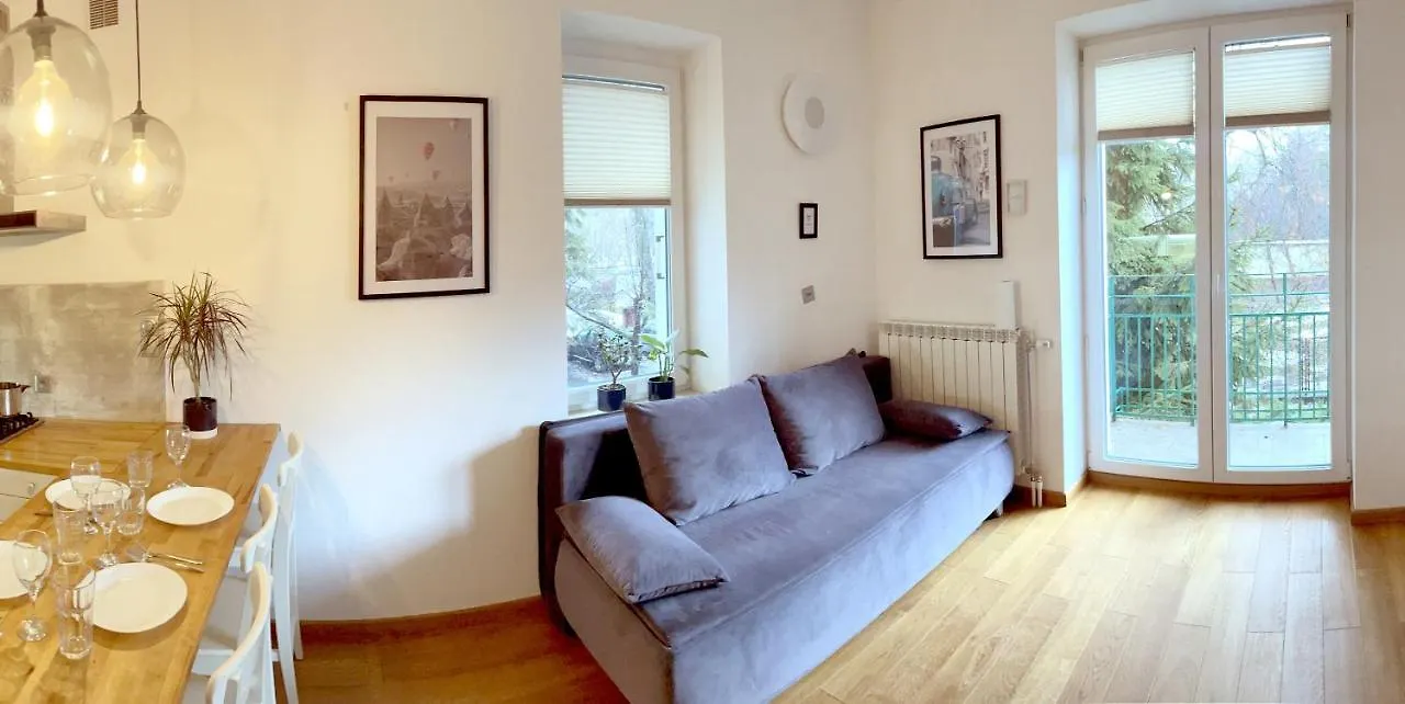 Royal Lazienki. Beautiful Apartment By The Park. Varşova Polonya